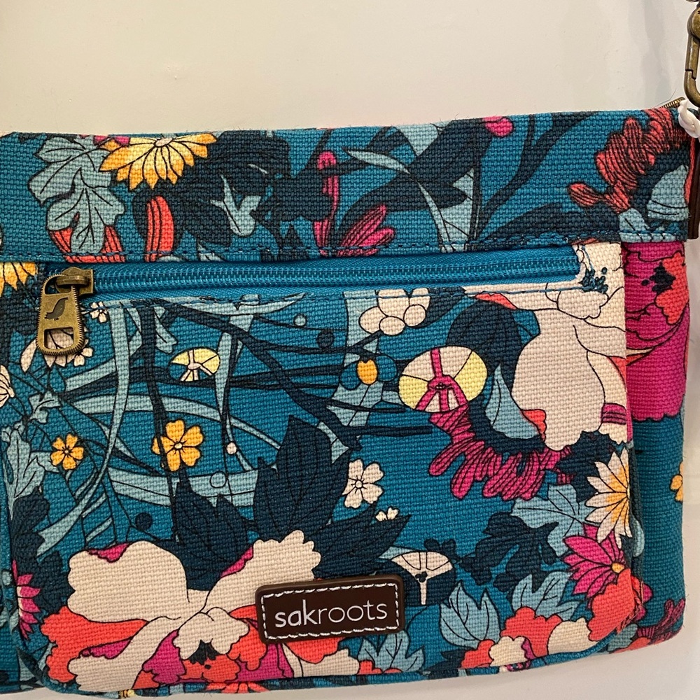 Sakroot Cross body bag